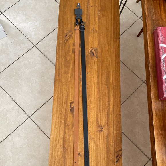 Girl belts. - Picture 1 of 2